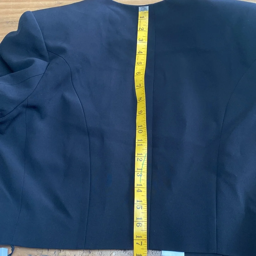 BalmainTwo-Tone Crepe Spencer Jacket - Picture 13 of 14